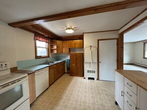 70 Cedar St in Keene, NH - Building Photo - Building Photo