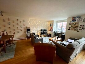 1430 Tremont St, Unit B4 in Boston, MA - Building Photo