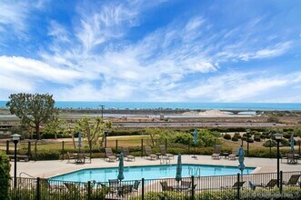 2249 Del Mar Scenic Pkwy in Del Mar, CA - Building Photo - Building Photo