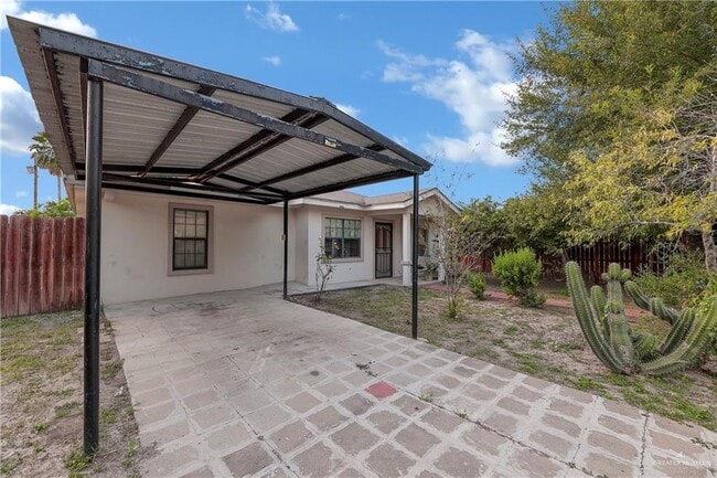 property at 1814 Mimosa St