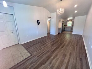 25810 Lira Ln in Warren, MI - Building Photo - Building Photo