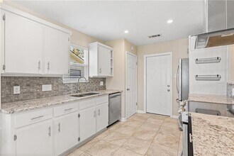3810 Hillside Dr in Round Rock, TX - Building Photo - Building Photo