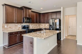 1610 Potomac Ct in Atlanta, GA - Building Photo - Building Photo