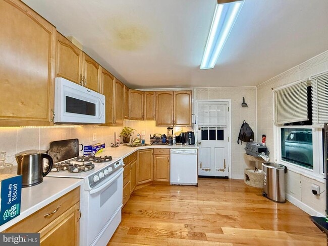 322 7th Ave in Lindenwold, NJ - Building Photo - Building Photo
