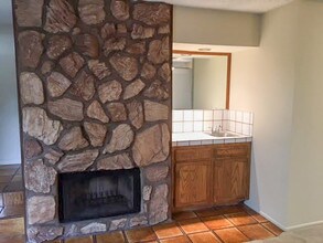 Pacific Bay View Condos in San Diego, CA - Building Photo - Interior Photo