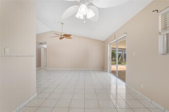 2917 McKinley St in Hollywood, FL - Building Photo - Building Photo