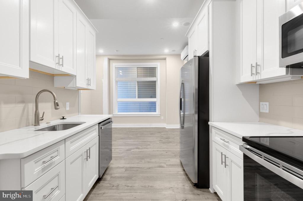 2209 N Broad St in Philadelphia, PA - Building Photo