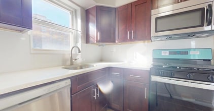 110-41 62nd Dr in Queens, NY - Building Photo - Building Photo