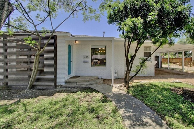 935 E 53rd St in Austin, TX - Building Photo - Building Photo