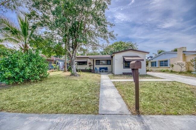 property at 920 Hansen St