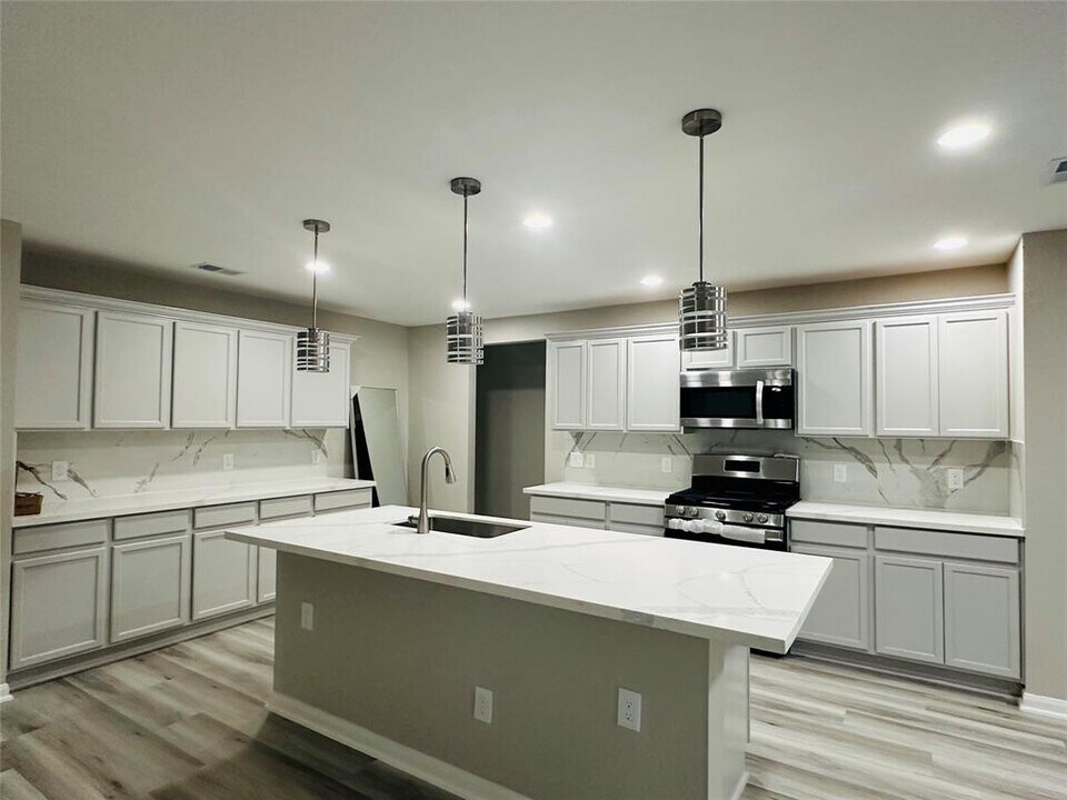 3514 Benjamin Franklin Ln in Missouri City, TX - Building Photo
