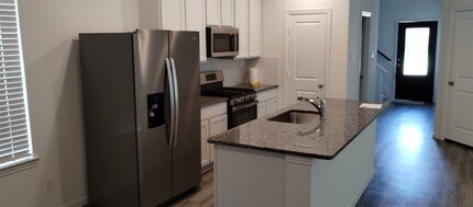 10775 Sora Dr in Willis, TX - Building Photo - Building Photo