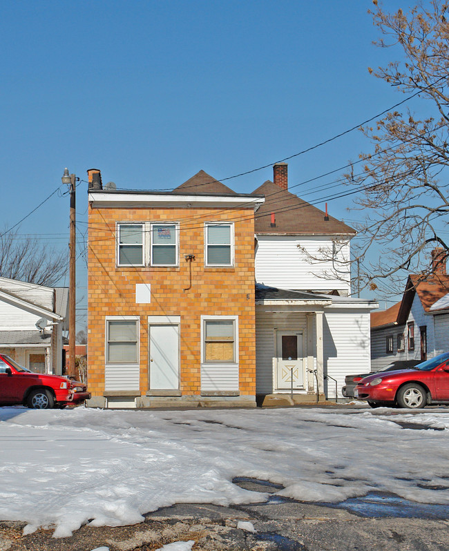 364 Xenia Ave in Dayton, OH - Building Photo - Building Photo