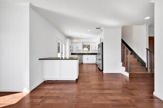 2124 Reservoir St in Los Angeles, CA - Building Photo - Building Photo