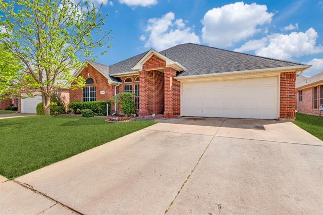 1330 Lyra Ln in Arlington, TX - Building Photo - Building Photo