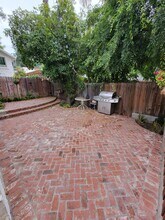 5011 Lockhaven Ave in Los Angeles, CA - Building Photo - Building Photo