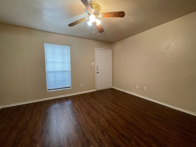 1108 Leslie Cir in Killeen, TX - Building Photo - Building Photo