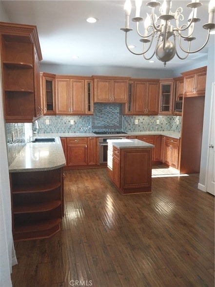 935 Redtail Dr in Corona, CA - Building Photo - Building Photo