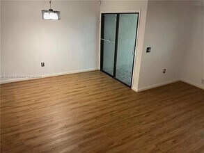 1556 N 15th Terrace in Hollywood, FL - Building Photo - Building Photo