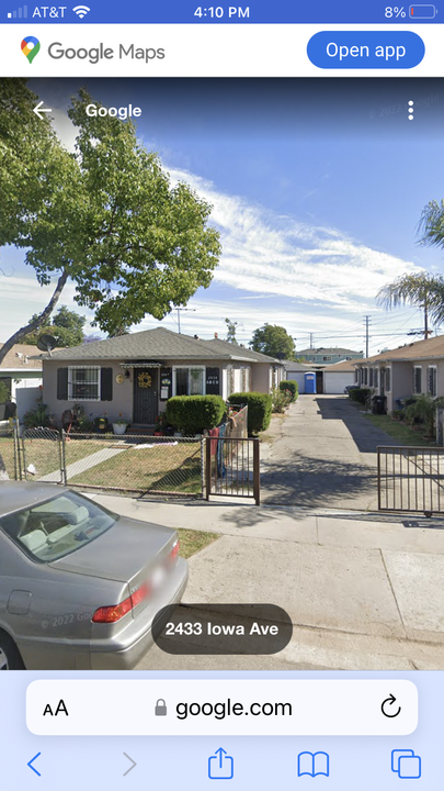 2434 Iowa Ave, Unit D in South Gate, CA - Foto de edificio