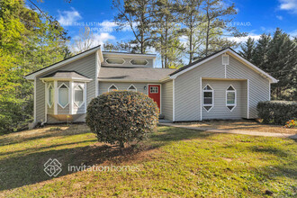 3302 Manchester Dr SW in Lilburn, GA - Building Photo - Building Photo