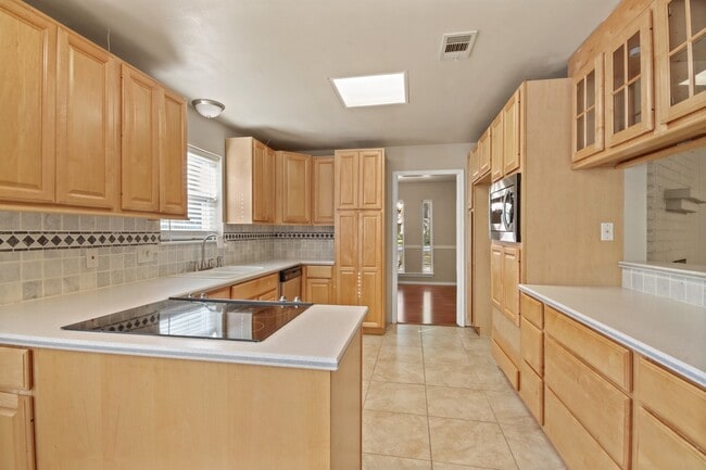 19514 Whitewood Dr in Spring, TX - Building Photo - Building Photo