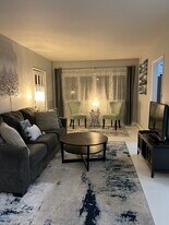 28952 Modjeska Canyon Rd, Unit Ranch Retreat in Silverado, CA - Building Photo