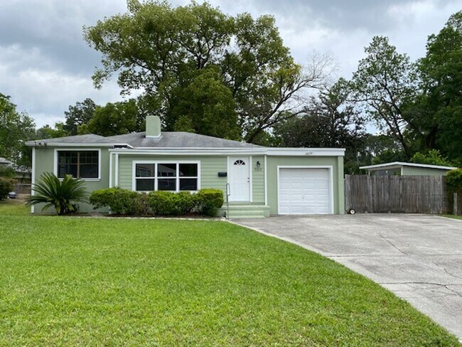 5263 Vassar Rd in Jacksonville, FL - Building Photo - Building Photo