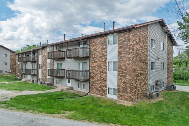 Windsor Crest Apartments