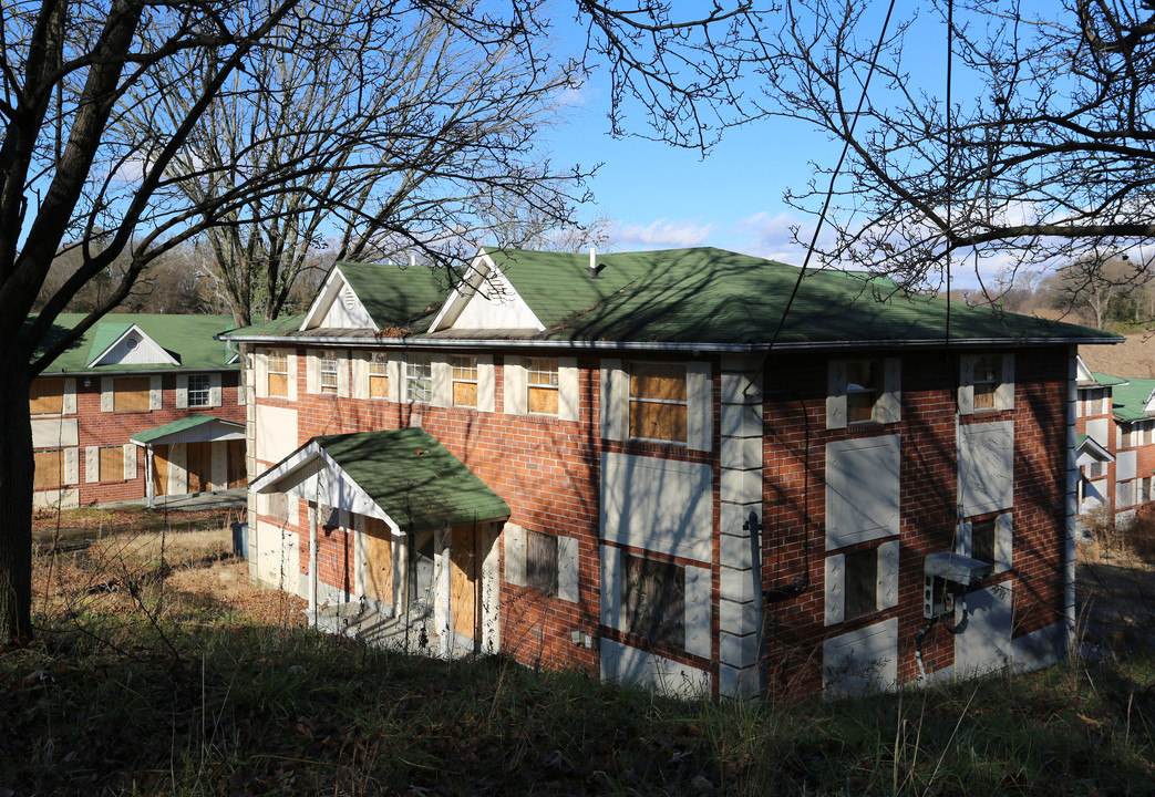 Oak Valley in Atlanta, GA - Building Photo