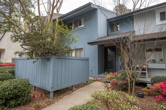 187 Woodstone Dr in Athens, GA - Foto de edificio - Building Photo