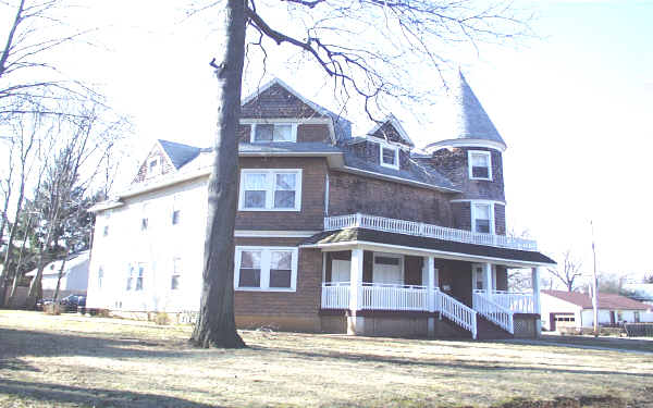 100 Washington St in Long Branch, NJ - Building Photo