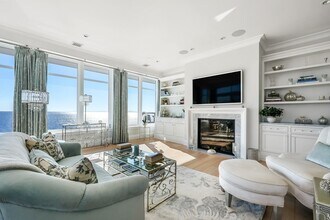 35 Littles Point Rd in Swampscott, MA - Building Photo - Building Photo