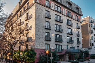 Drexel Montane Apartments in Dallas, TX - Foto de edificio - Building Photo