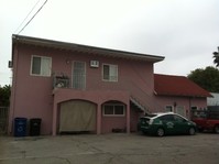 6422 Mammoth Ave in Valley Glen, CA - Foto de edificio - Building Photo