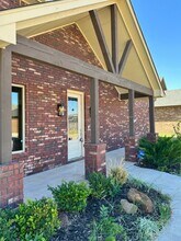 7904 NW Taylors Landing in Lawton, OK - Building Photo - Building Photo