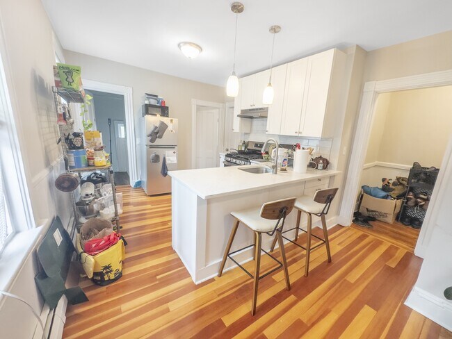 property at 24 Suffolk St