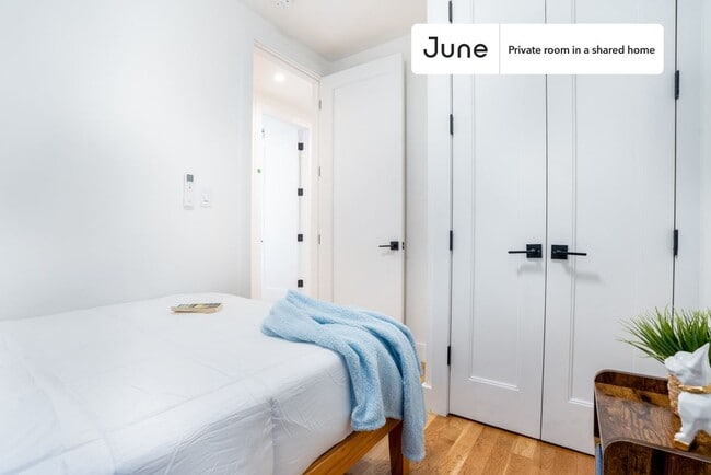 property at 7-91 Onderdonk Ave