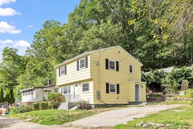 1 Natural History Dr in Worcester, MA - Building Photo - Building Photo