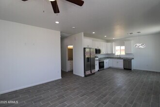 245 E Date Ave in Casa Grande, AZ - Building Photo - Building Photo