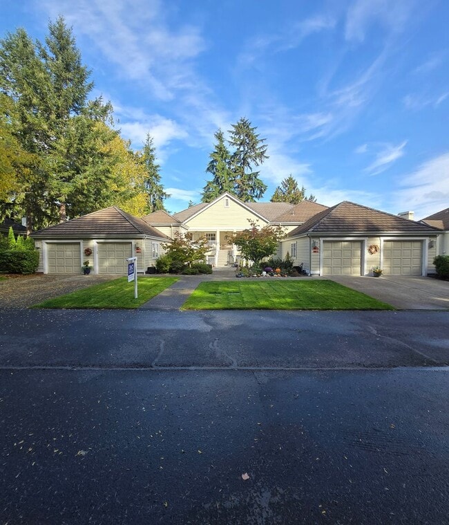 property at 61 N Chandler Ct