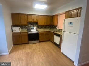 15009 Laureland Pl in Laurel, MD - Building Photo - Building Photo