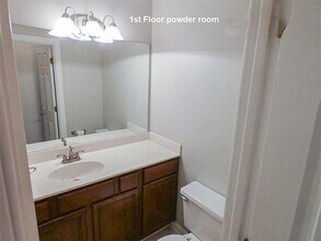 99 Mt Vernon Cir in Dunwoody, GA - Building Photo - Building Photo