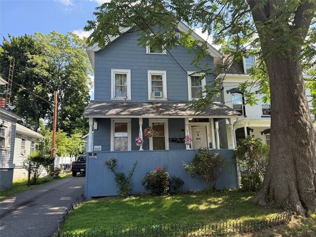 property at 8 Harrison St