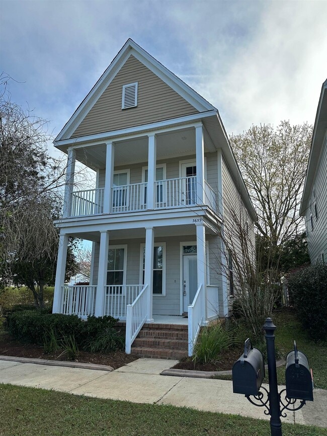 property at 3659 Longfellow Rd