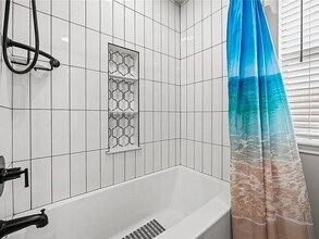 1814 Seine Dr in Corpus Christi, TX - Foto de edificio - Building Photo