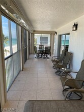 9485 Gulf Shore Dr in Naples, FL - Foto de edificio - Building Photo