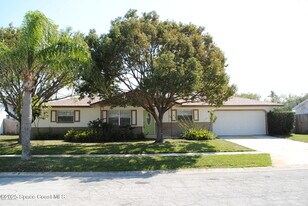 2615 St Michel Ave in Melbourne, FL - Building Photo