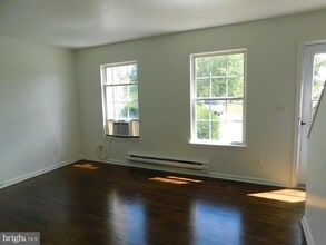 1030 Bridle Ct in Stephens City, VA - Building Photo - Building Photo