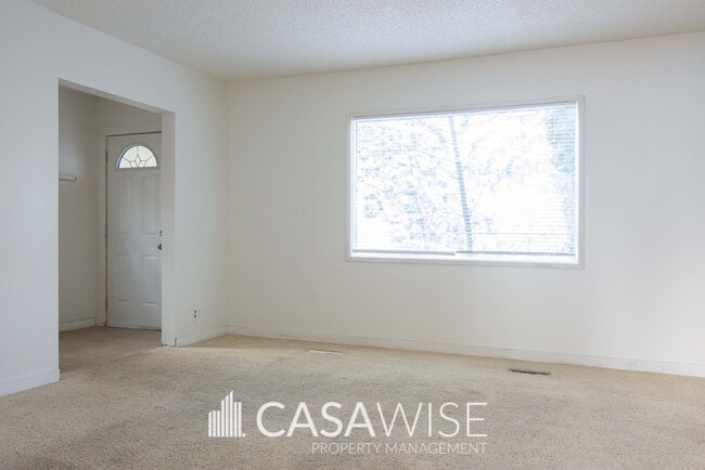 10147-10145 145 St NW in Edmonton, AB - Building Photo - Building Photo